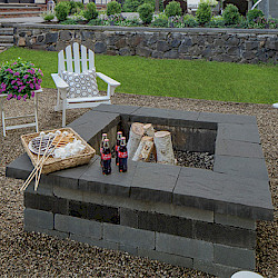 Cambridge Olde English Firepit