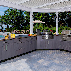 Outdoor Kitchen Poolside